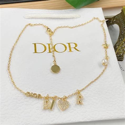 dior necklace womens